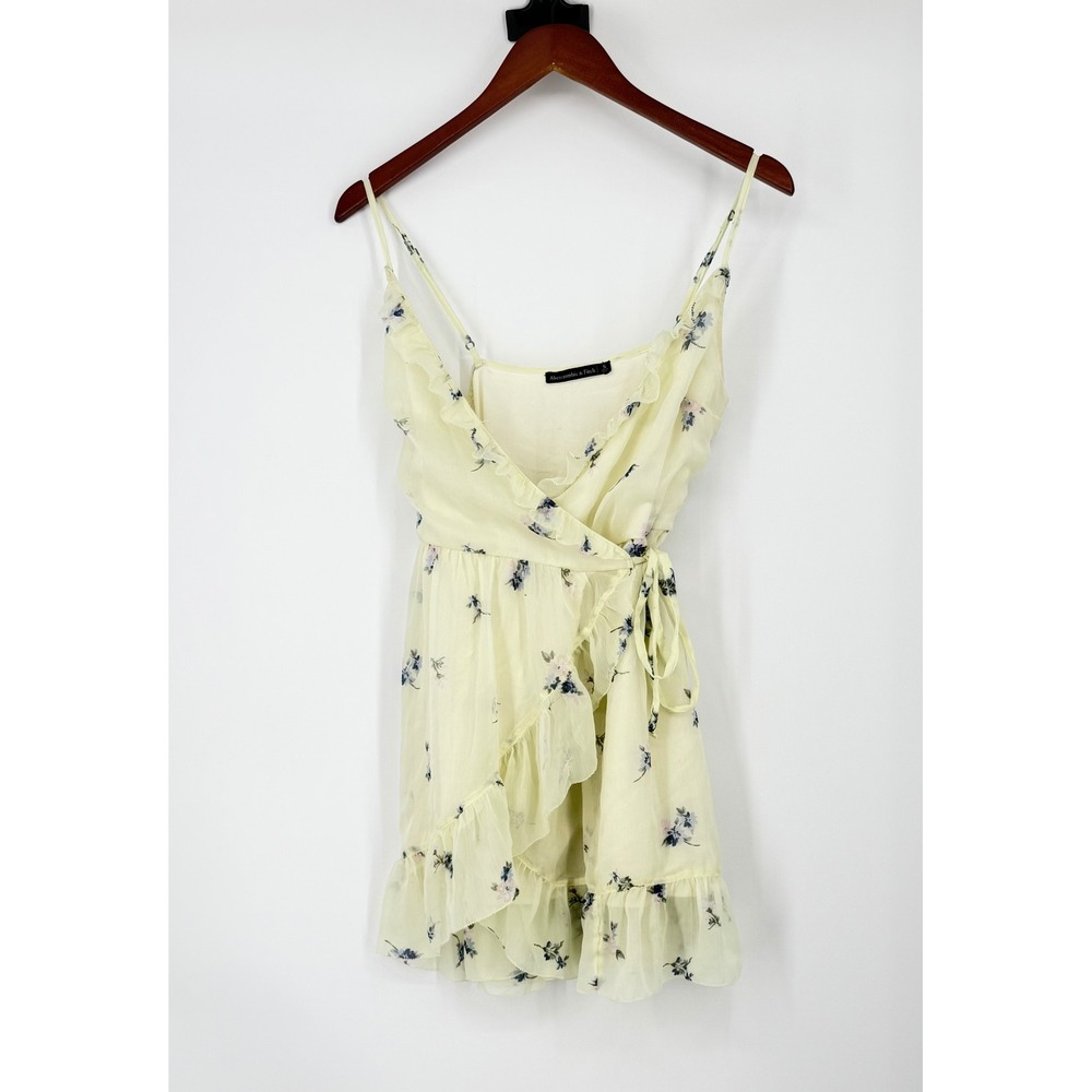 Abercrombie & Fit Womens Wrap Dress Y2K Small Butter Yellow Romantic Cottagecore